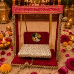 রাধামাধব দোলনা - Radhamadav Dolna
