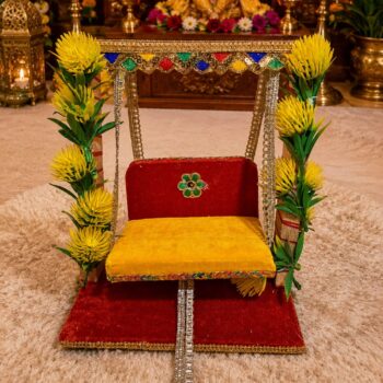 বৃন্দাবন দোলনা-  Vrindavan Dolna