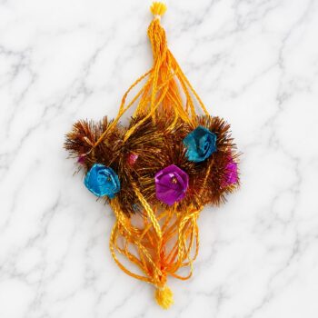 ভিন্নফুলের কমলা সুতোর রাখী সেট ২৪- multiflower orangethread rakhi set 24